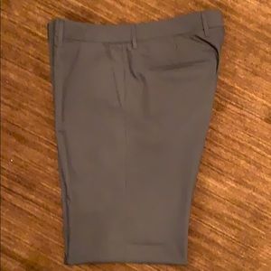 Men’s Hugo boss 100% wool dress pants size34x32